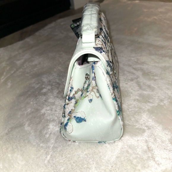 Loungefly Disney Alice in Wonderland Alice & Dinah Floral Sequin Handbag New - Picture 6 of 15